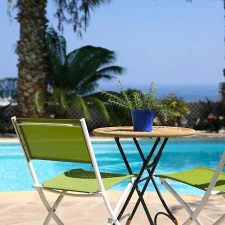 Villa The Ultimate Guide To Renting Your Luxury 3 Bedroom Villa, 1480 Protarász