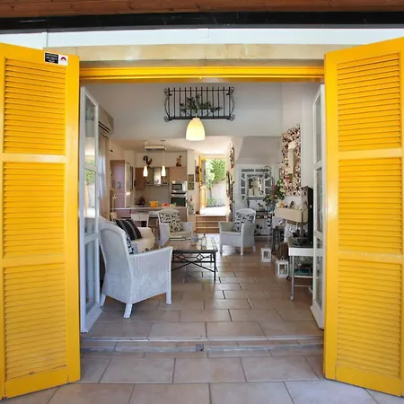 The Ultimate Guide To Renting Your Luxury 3 Bedroom Villa, 1480 Протарас