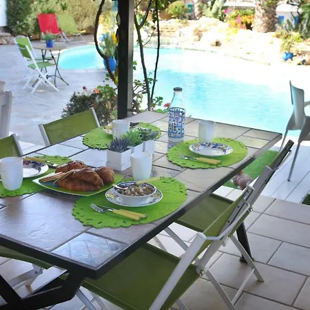빌라 The Ultimate Guide To Renting Your Luxury 3 Bedroom Villa, 1480 프로타라스