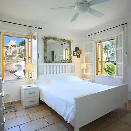 The Ultimate Guide To Renting Your Luxury 3 Bedroom Villa, 1480 프로타라스