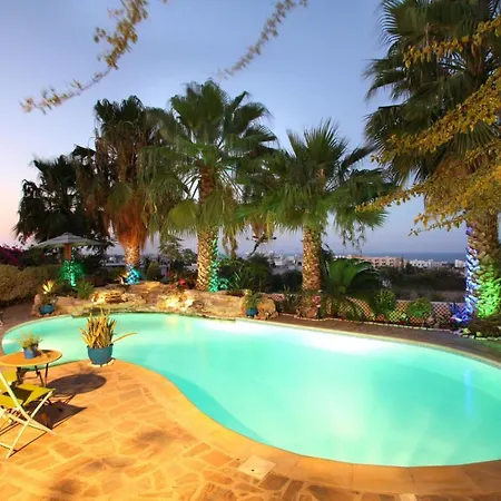 The Ultimate Guide To Renting Your Luxury 3 Bedroom Villa, 1480 Вилла *